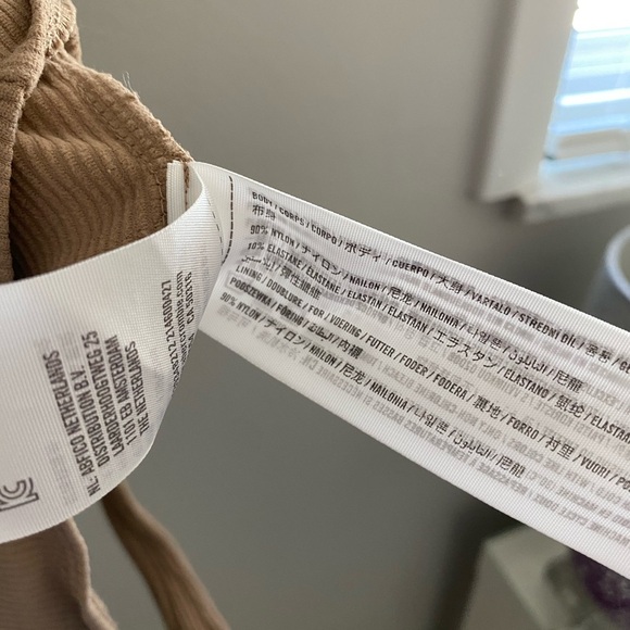 Abercrombie & Fitch Brown Seamless Ribbed Soft Collection Bodysuit Size Large - Picture 6 of 6